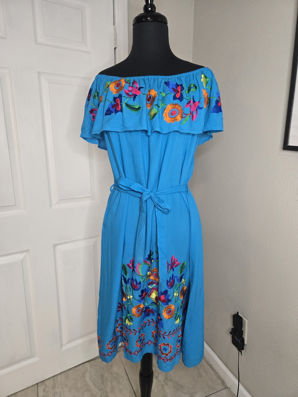 Turquoise Off-Shoulder Embroidered One-Shoulder Dress